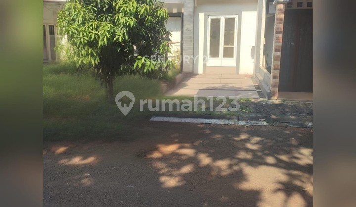 Rumah di Legenda Wisata Cibubur Gunung Putri Bogor 1