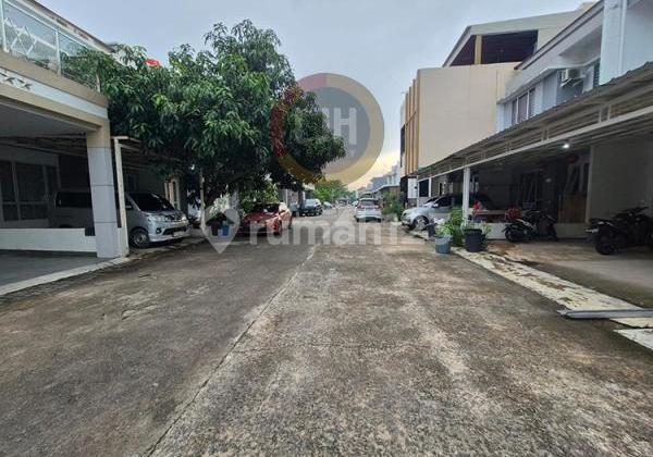 Disewakan Rumah Di Lucky Hill 2