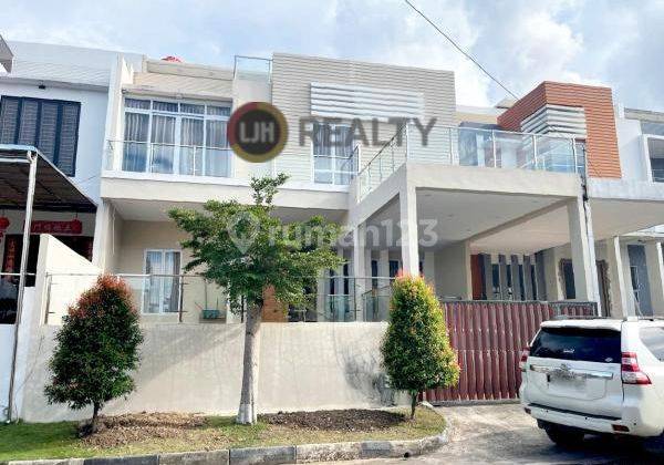 Dijual Rumah Mewah di Perumahan Lily Garden Tanjung Uma 1