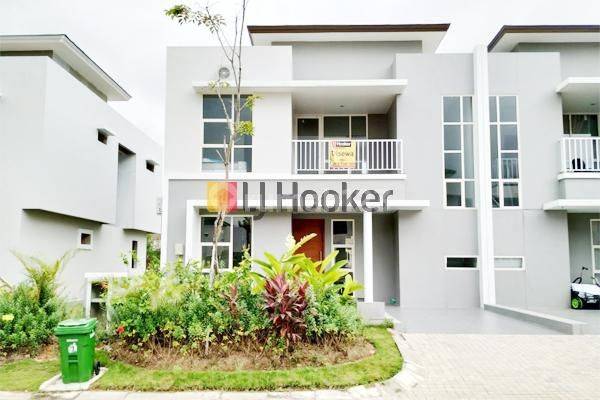 Disewakan Rumah Furnished 2 Lantai Siap Huni Di The Home Southlink 1