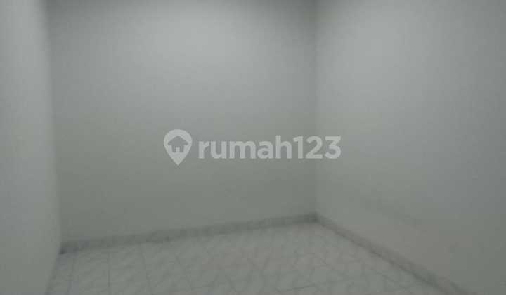 Rumah Semi Furnished 1 Lantai Minimalis di Griya Sutera 2