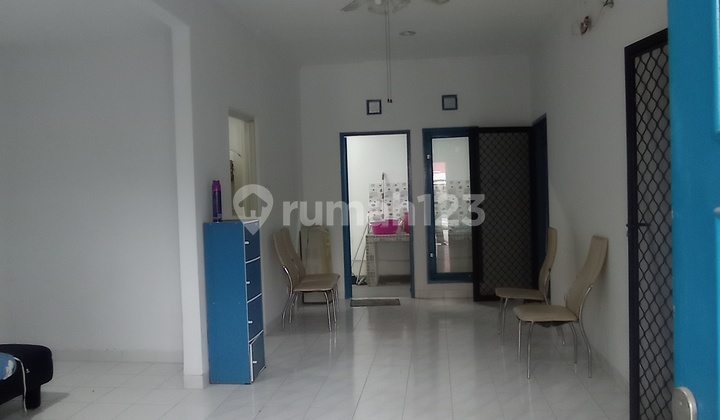 Semi-Furnished 1-Story Minimalist House in Griya Sutera