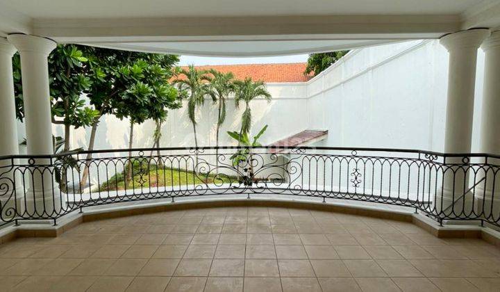 Rumah Besar dan Bagus Di Cilandak Siap Huni  12