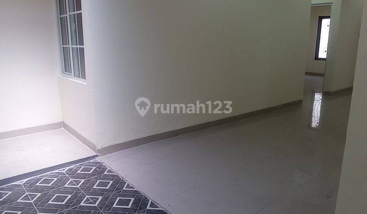 Rumah 1 Lantai Modern Minimalis Siap Huni di Regency Melati Mas 2