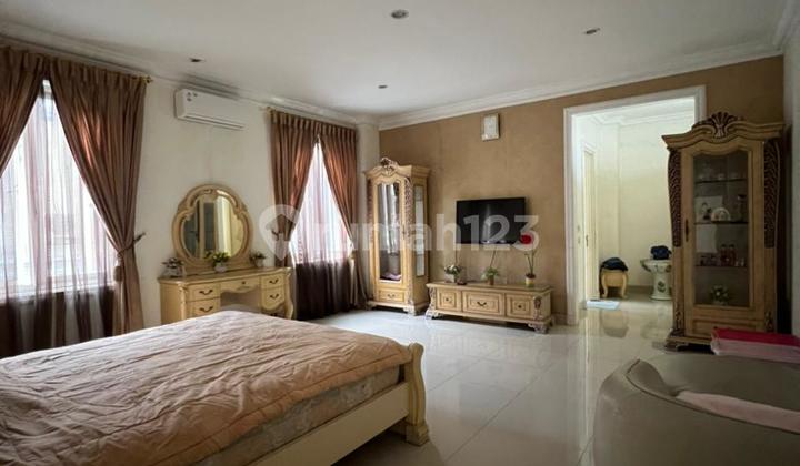 Red House 2 Floors in Private Cluster @Les Belles Maison Serpong 1