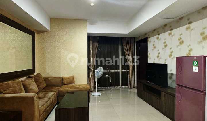 Gold Location U Residence 2 Karawaci Apartment - 3BR Furnished 65 M2 Adjacent to Mall