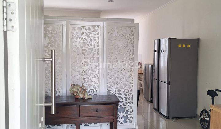 Rumah Siap Huni 2 Lantai Desain Modern Minimalis Elegan 2