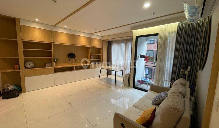 Apartemen Furnished 2 BR Mewah dan Private di Lloyd Alam Sutera Apartemen Furnished 2 BR Mewah dan Private di Lloyd Alam Sutera