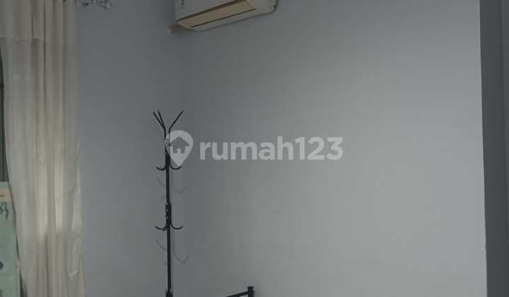 Hoek 2-Storey Minimalist Modern House @Griya Hijau Alam Sutera