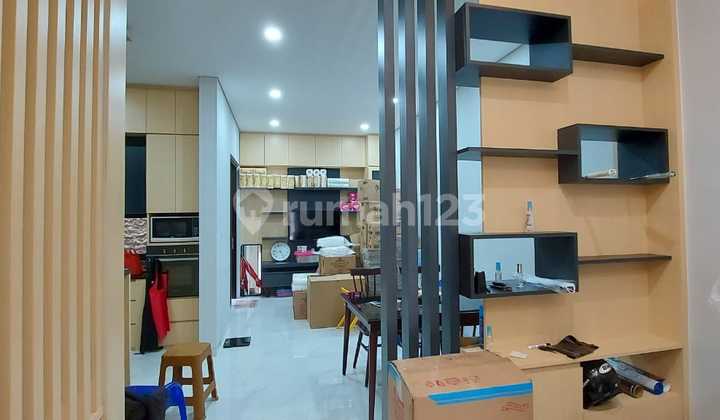 Jual Cepat!! Rumah Minimalis Modern 2 Lt Griya Sutera Alsut