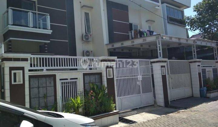 Rumah Mewah 2 Lantai Lokasi Hertasning Harga Terjangkau 1