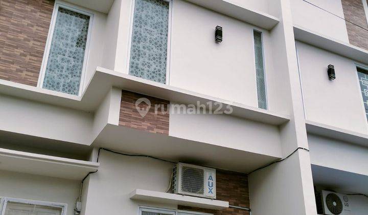 Rumah 2 Lantai di Hertasning Harga sangat Murah  2