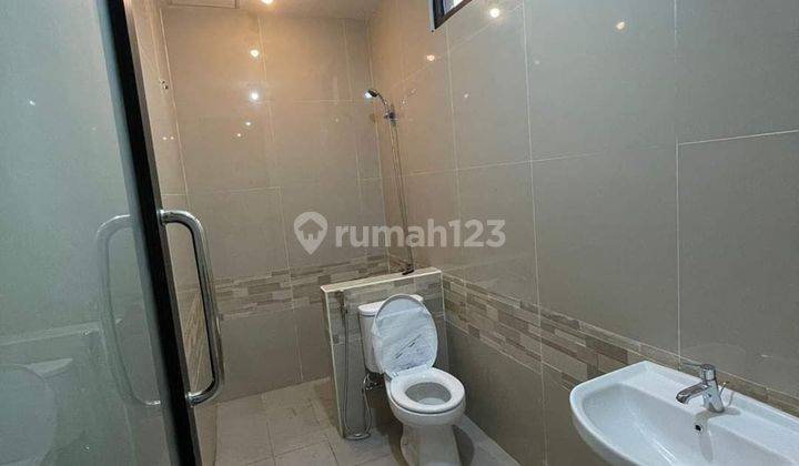 Rumah 2 Lantai Harga Murah di Pettarani  2