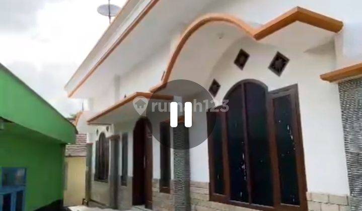 RUMAH POROS JALAN RAYA STRATEGIS DI PAKISAJI BEKAS USAHA KULINER
 2