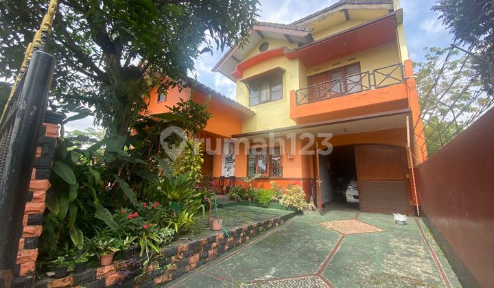 Rumah Mewah 2 Lt Selangkah Dr Jl Raya 3 Menit Ke Jtp Batu 

 1