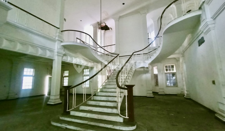 Rumah Istana Raya Merr 2