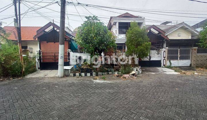 RUMAH TINGGAL  CEPAT MURAH KUTISARI ROW JALAN 3 MOBIL 2