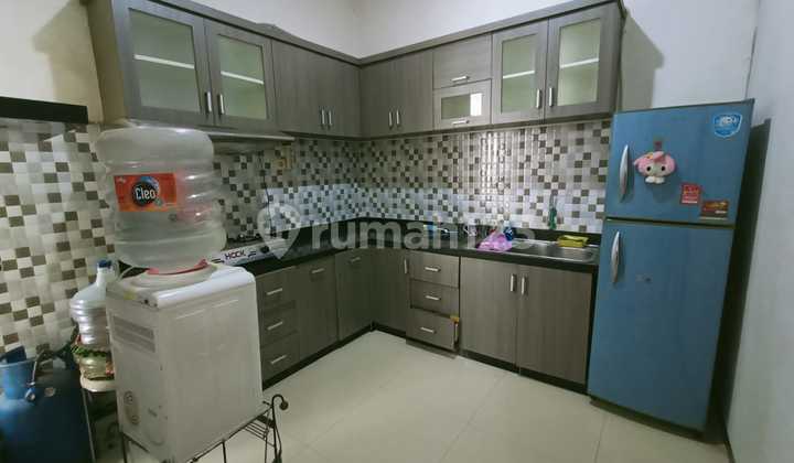 Ready-to-Occupy Second House in Gayung Kebonsari