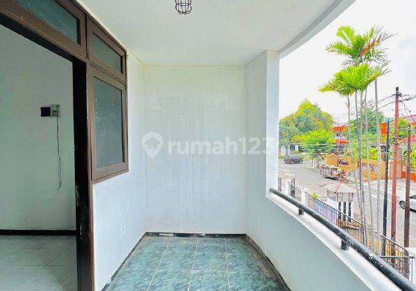 Rumah Classic Margorejo Indah 2 Lt Cocok Untuk Kantor 18
