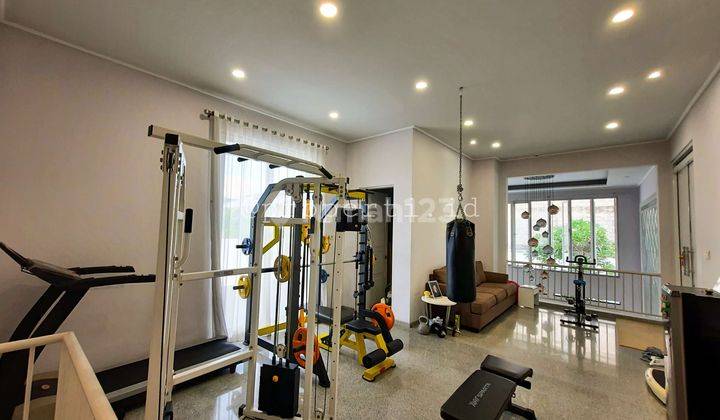Rumah Kalikepiting 2 Lantai Furnished Ada Kolam Renang 7