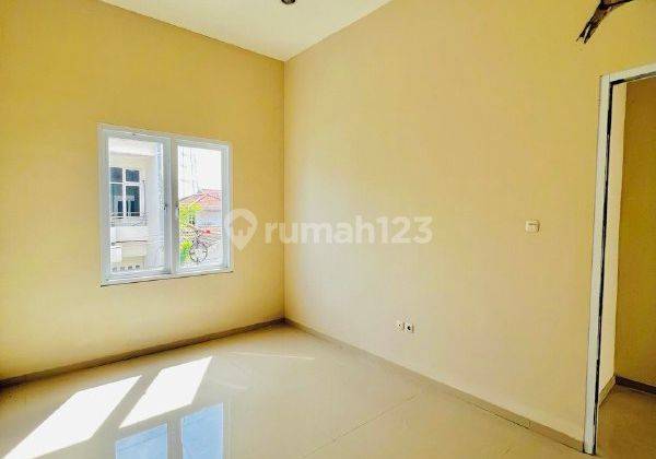 Rumah Baru Simpang Darmo Permai Selatan 2 Lt Ada Bonus 13