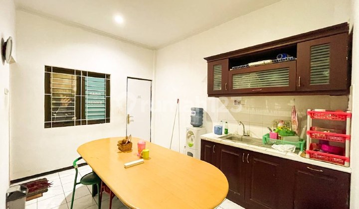 Ruko Galaxi Bumi Permai 3 Lantai Full Furnished 6