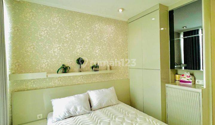 Jual Apartemen Via Ciputra World 3 BR Lt 22 Furnish Mewah 9