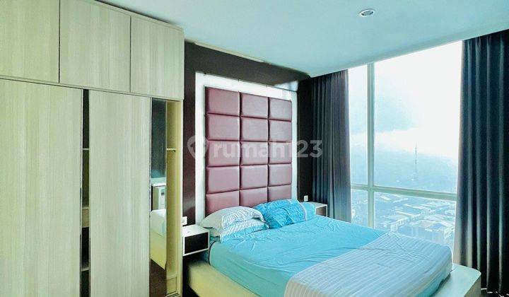 Apartemen Via Ciputra World 3+1 BR Lantai 21 Furnished 5