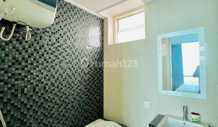 Apartemen Via Ciputra World 3+1 BR Lantai 21 Furnished 7