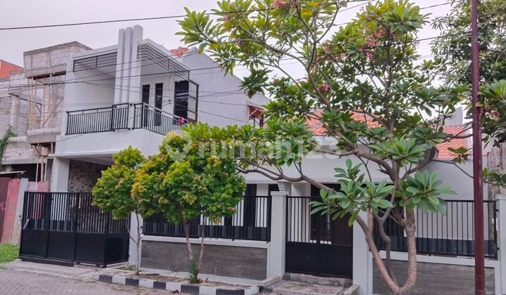 Rumah di Medokan Asri Barat, Rungkut 2 Lantai 5 Kamar Siap Huni Rumah di Medokan Asri Barat, Rungkut 2 Lantai 5 Kamar Siap Huni