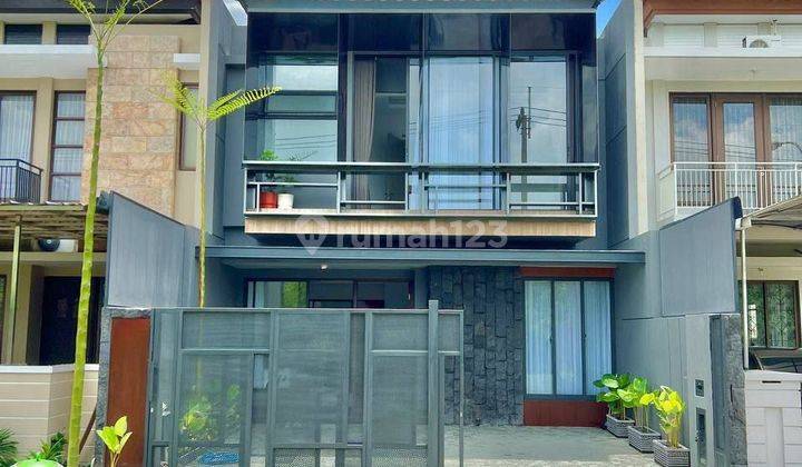 Rumah Baru Modern Pakuwon City Cluster Antonio Konsep Open Living 1