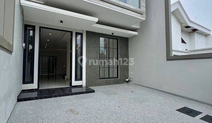 Rumah Baru Modern Dharmahusada Indah Utara 2 Lantai Ada Bonus