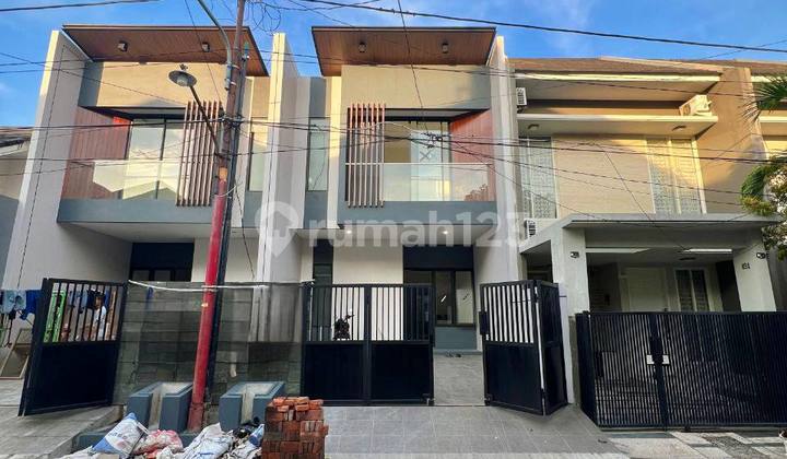 Rumah Baru Mulyosari Utara 2 Lt Dekat ke ITS, UNAIR, Pakuwon City Rumah Baru Mulyosari Utara 2 Lt Dekat ke ITS, UNAIR, Pakuwon City