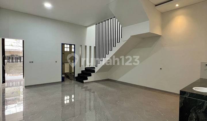 Rumah Baru di Manyar Kertoadi 2 Lt Lebar 10 Hadap Selatan + Bonus 2