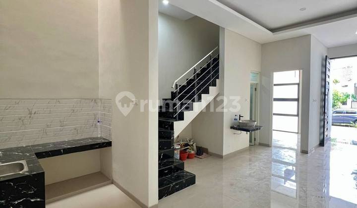 Rumah Baru Wisma Mukti Klampis 2 Lantai Dekat ke Merr Ada Bonus 2