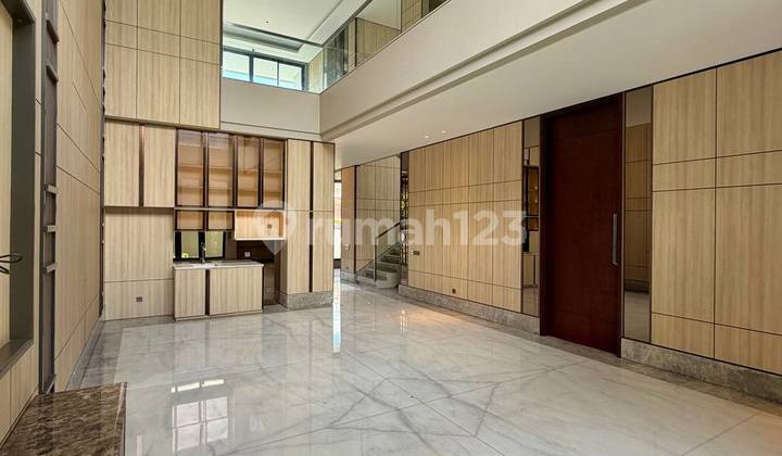 New House in Regency 21, High Spec, 2 Floors, Very Large Backyard 2