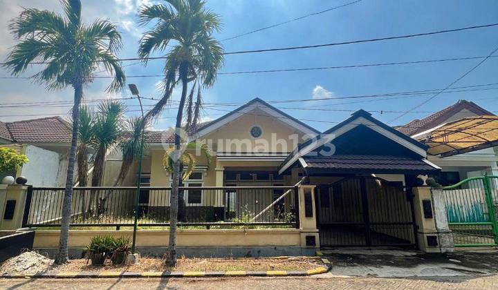 Rumah di Rungkut Mapan Selatan 1 Lantai Hadap Selatan Ada Garasi