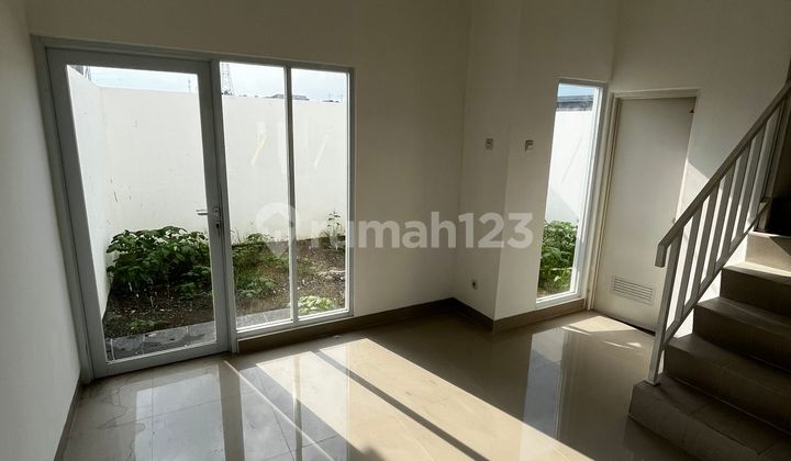 Rumah 2 Lantai Komplek Perumahan Ciganitri, Dekat Universitas Telkom 2