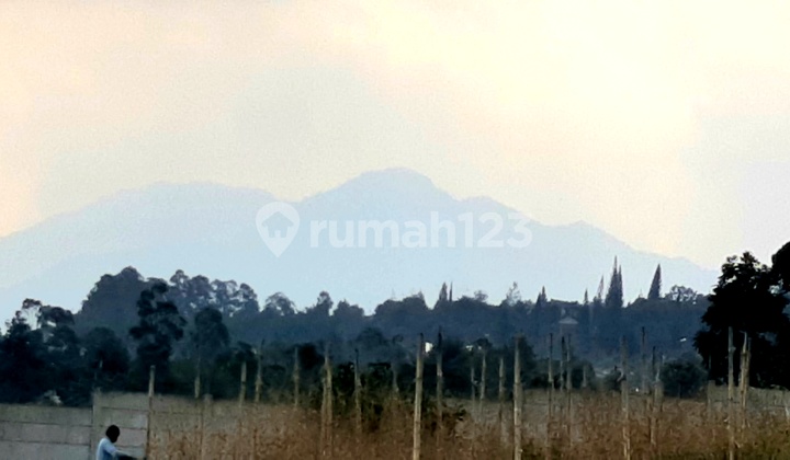 Tanah datar dengan full city & mountain views 3
