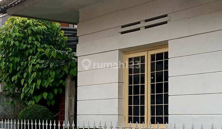 Rumah di Jl Kolektor SHM 2