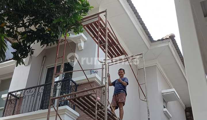 For Rent: 2-Story House in Crystal Gading Serpong Cluster For Rent: 2-Story House in Crystal Gading Serpong Cluster