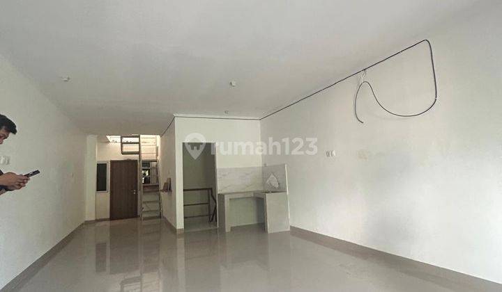 Disewakan Ruko Di Taman Palem Lestari 1