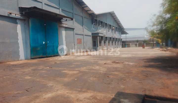 Warehouse for Sale Cheap Price Near Pasar Kemis