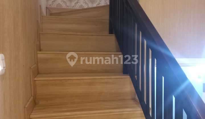 Dijual Rumah Semi Furnieshed Green Lake City Cluster Australia 2