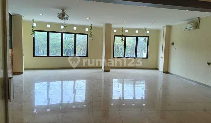 Disewakan Ruko Gandeng (Ngantong) Daan Mogot Baru Jakarta Barat