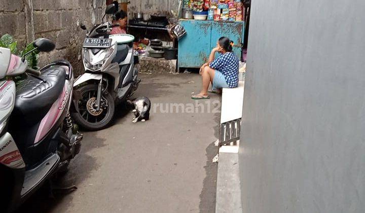 Rumah rusak strategis dekat jln raya Letjen suprapto 2