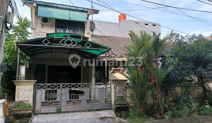 Ready-to-Occupy House in Sari Bumi Near Karawaci ******** Toll Road