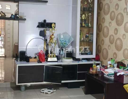 Full Furnished House for Rent in Karang Tengah Townhouse Near Joglo Full Furnished House for Rent in Karang Tengah Townhouse Near Joglo