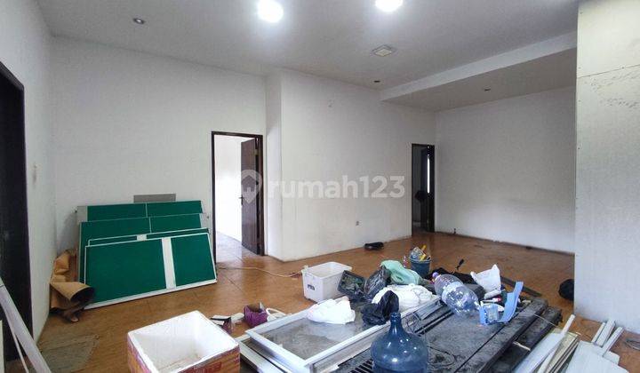 Ruang Usaha Lt.2 Cocok Untuk Kantor Mainroad Lemahnendeut Pasteur 1