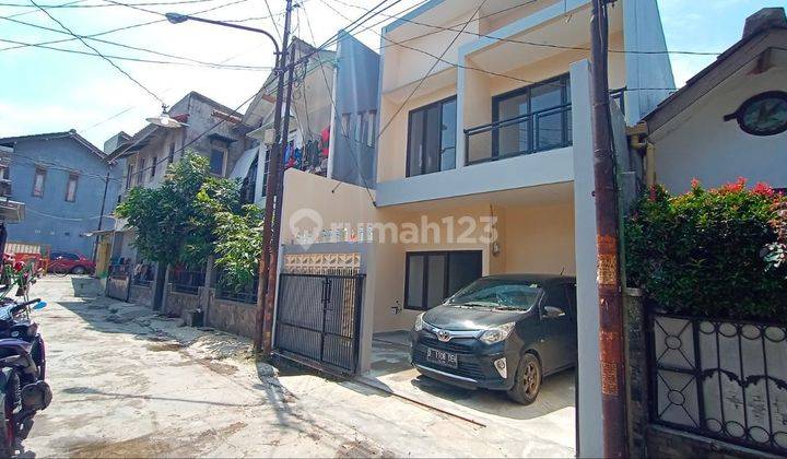 Rumah Baru Komplek Taman Cibaduyut Indah Siap Huni 2 Lantai 1